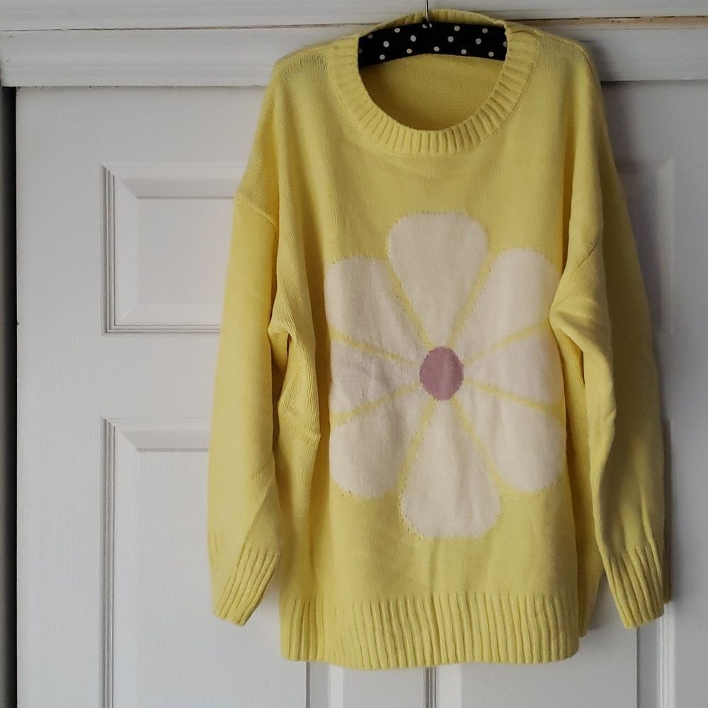 SHEIN Sunflower Sweater - Picture 2 of 10